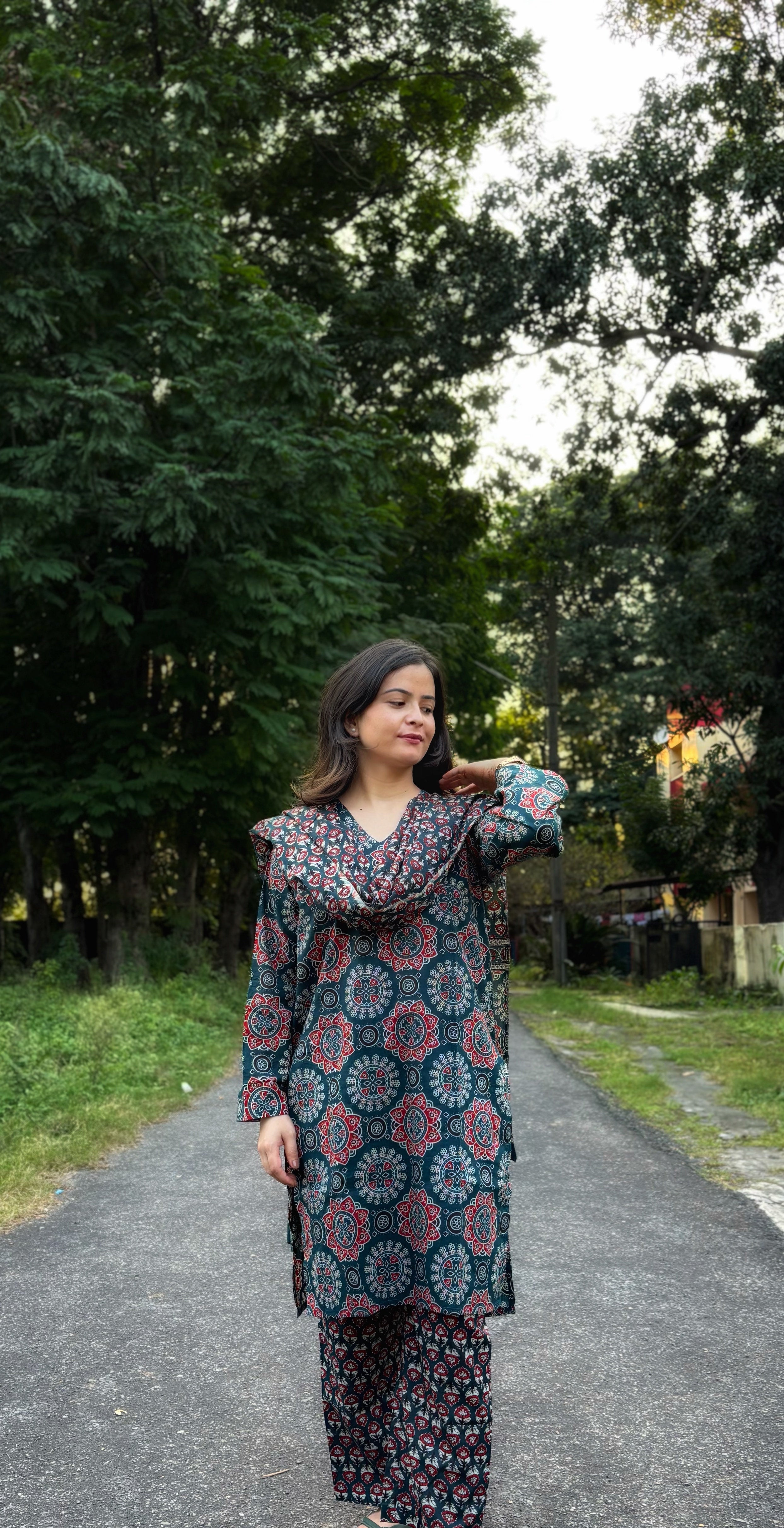 Farah Kurta Set With Dupatta