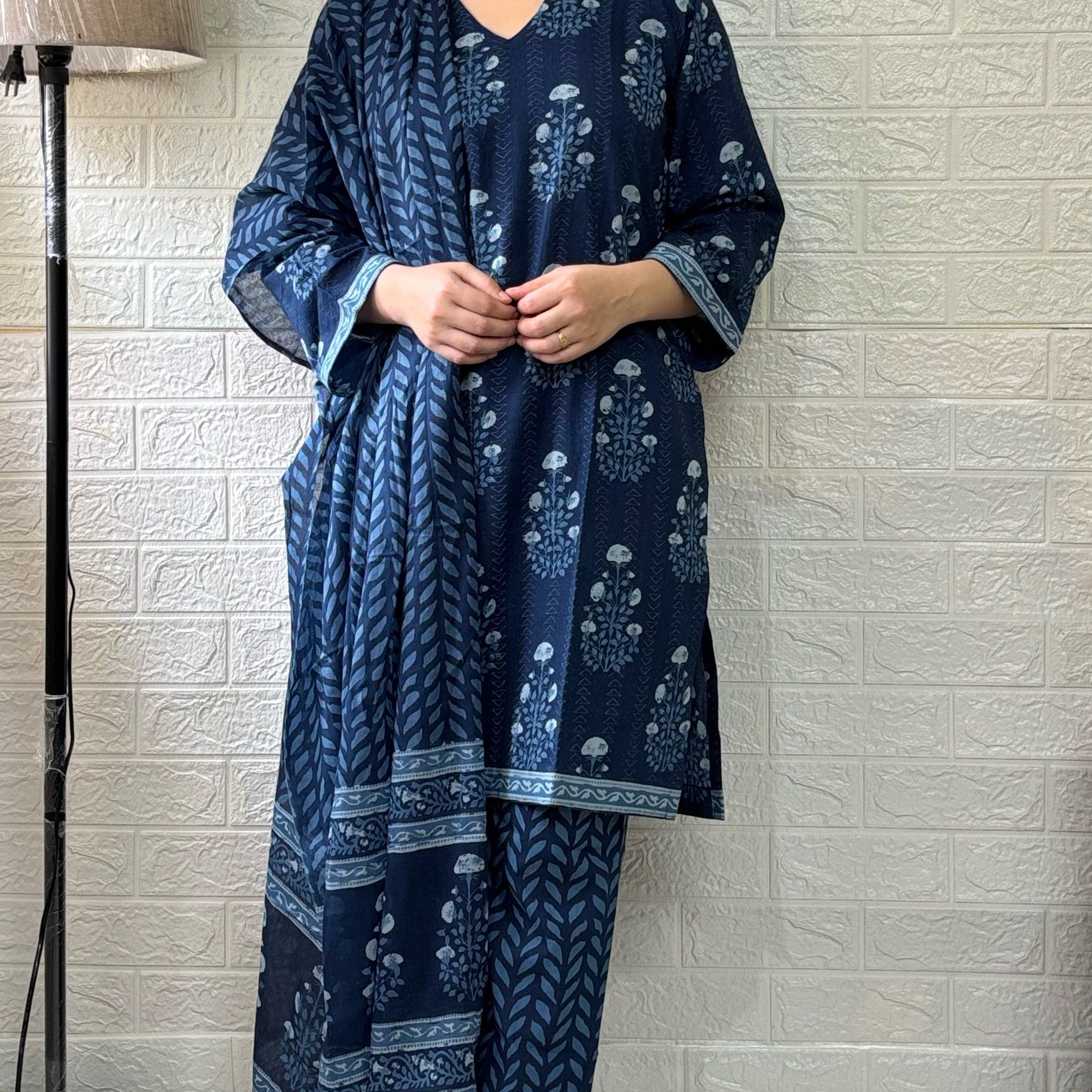 Preet Kurta Set With Dupatta